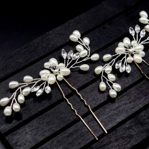PEARL & CRYSTAL BRIDAL HAIRPINS in Silver (set of 2) - Picture 1 of 4